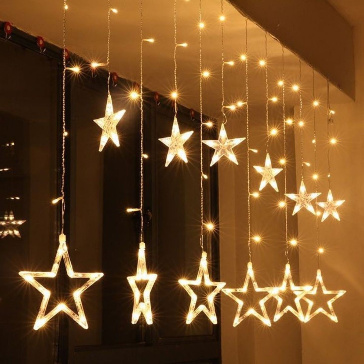 Cascata Estrela Led Com Estrelas Decoração 8 Funções Natal Pisca