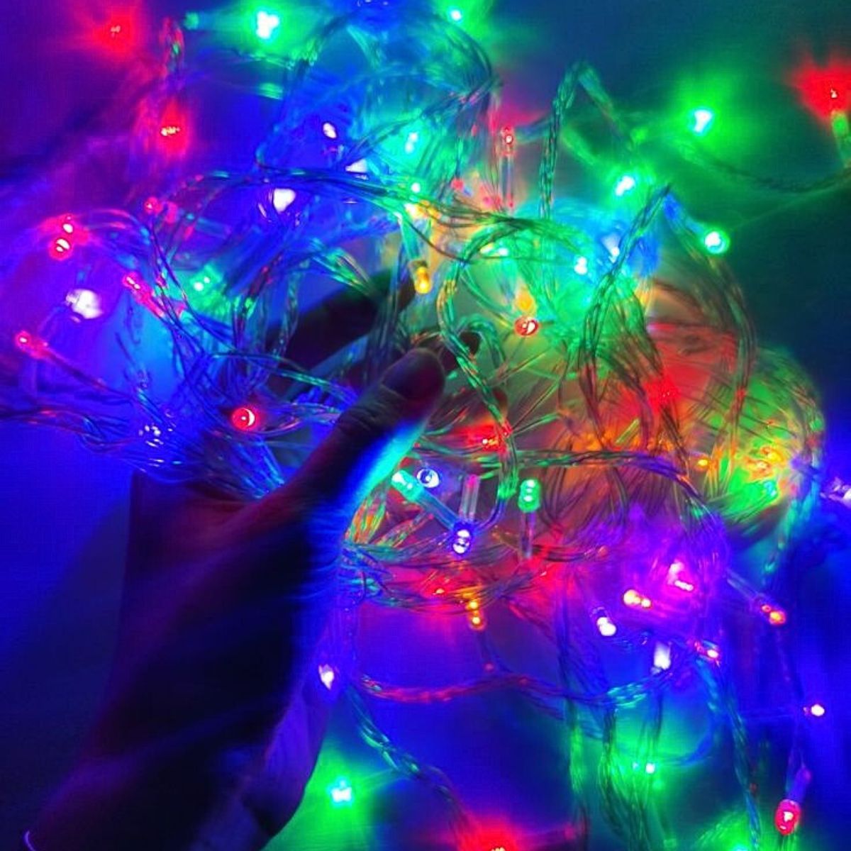 Cordão Pisca de Natal 100 Leds 10 metros Fio Transparente 8 Funções Decoração Para Árvores, Casa e Festas LuvinCo