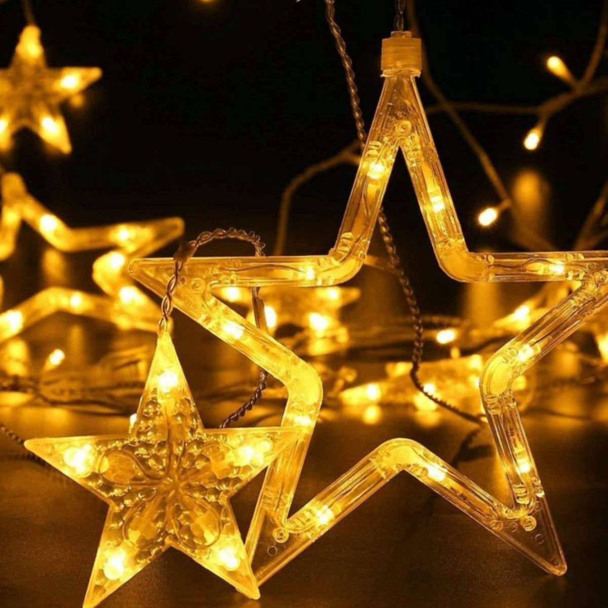 Cascata Estrela Led Com Estrelas Decoração 8 Funções Natal Pisca