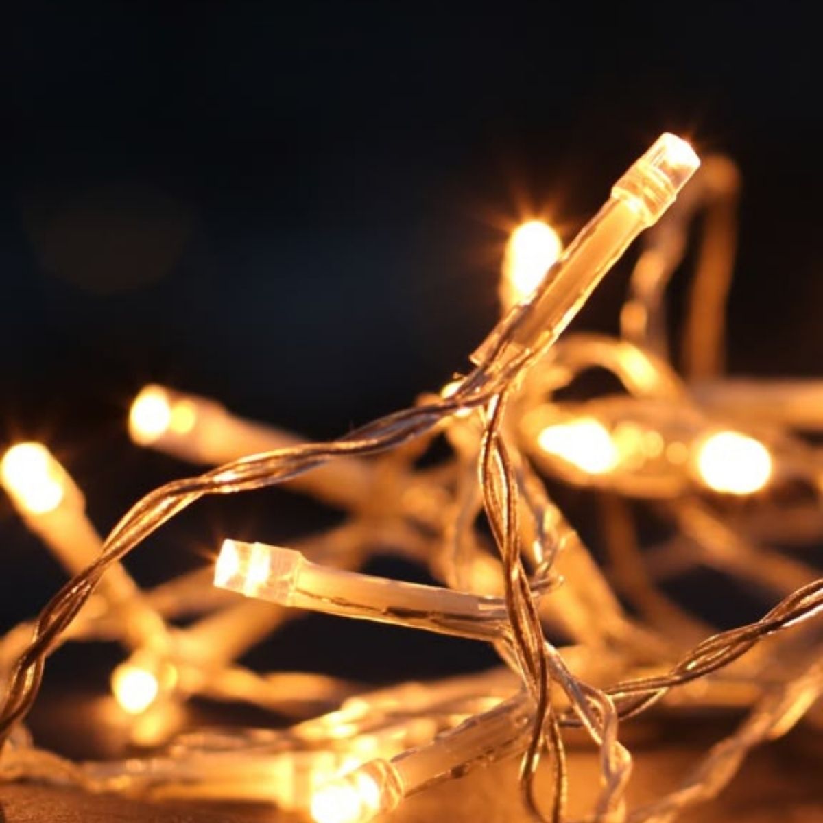 Cordão Pisca de Natal 100 Leds 10 metros Fio Transparente 8 Funções Decoração Para Árvores, Casa e Festas  LuvinCo